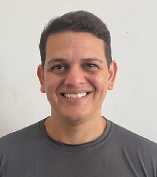 Roberto Leles