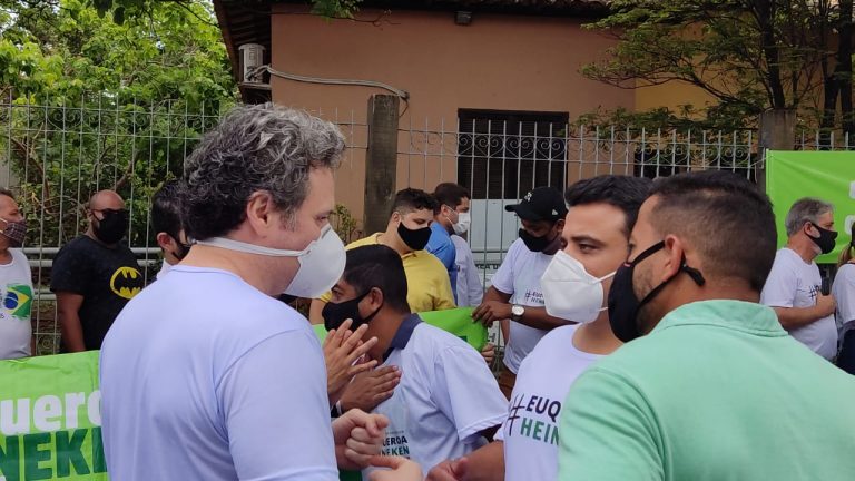 Saiba mais sobre a manifestação pela Heineken em frente ao ICMBio