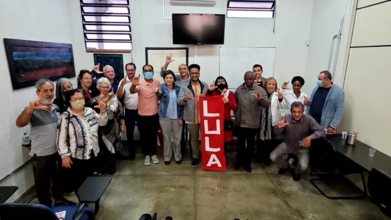 Petistas recebem pré-candidata Gleide Andrade em reunião no Sinticomex