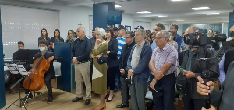 Sicoob Credipel entrega agência remodelada à cidade