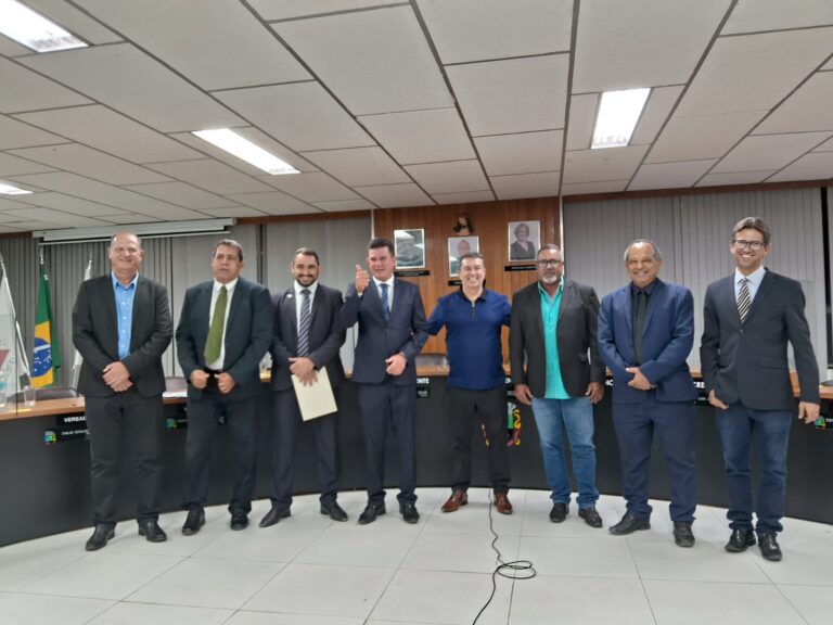 Câmara homenageia 20 anos do Laiite em emocionante sessão solene
