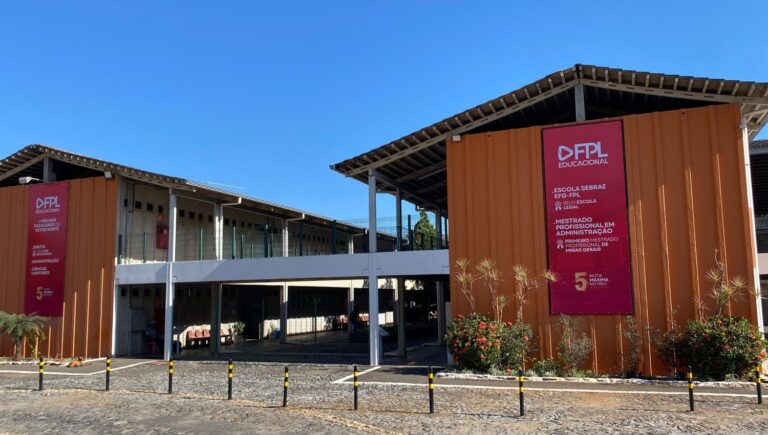 Um novo curso de Direito na melhor faculdade do vetor norte