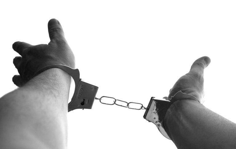 Homem com mandado de prisão definitivo é preso pela PM em Pedro Leopoldo