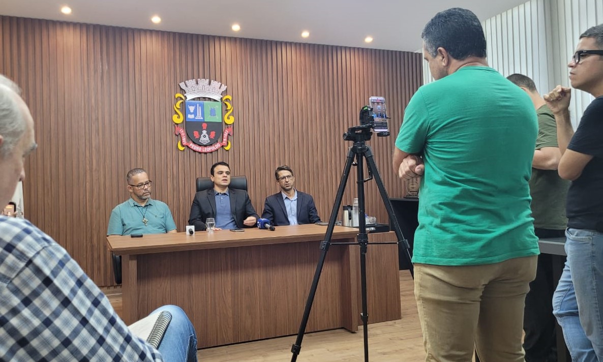 Prefeitura abre negociação com a Copasa para acabar com a falta d’água