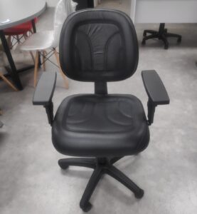 CADEIRA SECRETÁRIA BACK SYSTEM CORANO GOMADO